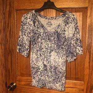 Mudd Multicolored Rounded Neck Puff Sleeve Blouse